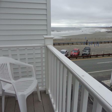 Jonathan'S On The Oceanfront Hampton Eksteriør billede